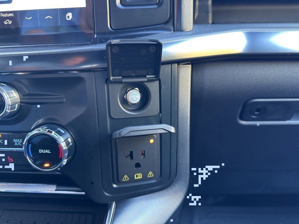 2025 Ford F-150 Platinum - Photo 69