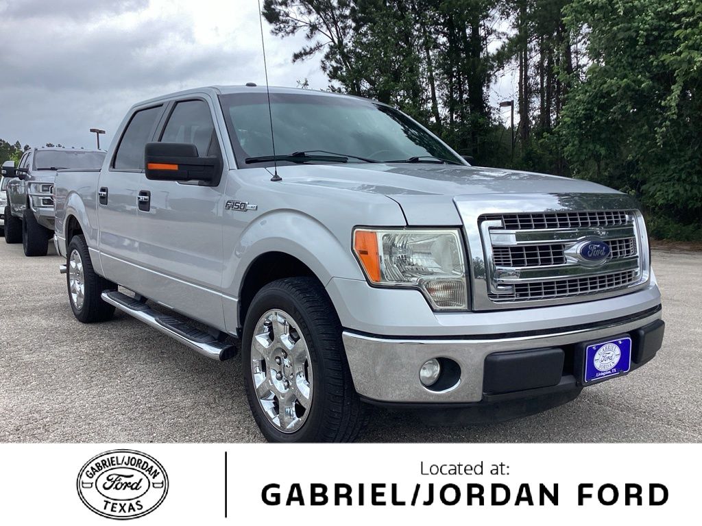 2013 Ford F-150 XLT SuperCrew 145-in's photo