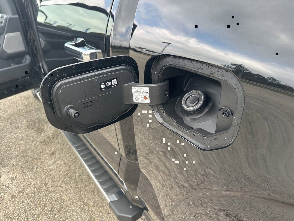 2025 Ford F-150 Lariat - Photo 13