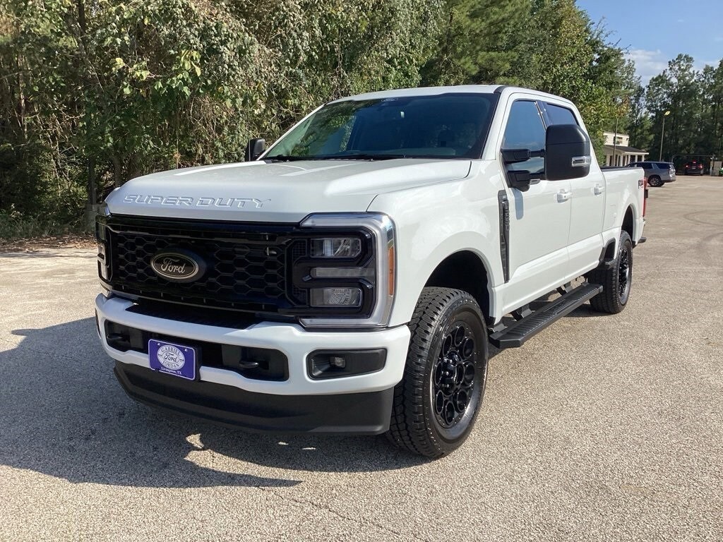 2026 Ford F-250 XLT photo 3