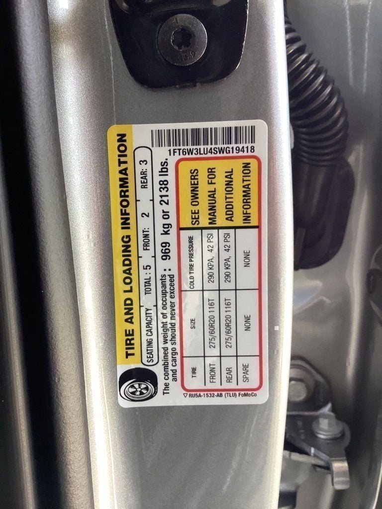 2025 Ford F-150 Lightning Flash - Photo 76