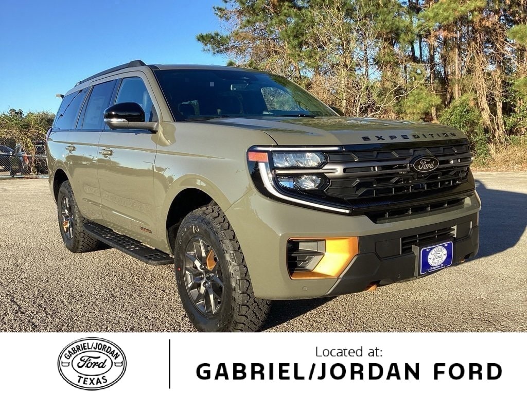 2025 Ford Expedition Tremor's photo