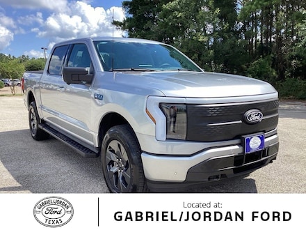 2025 Ford F-150 Lightning Flash Truck