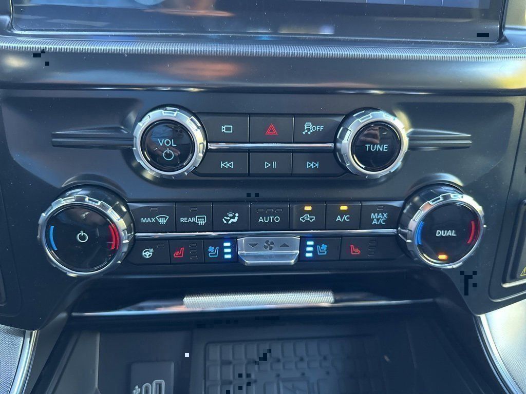 2025 Ford F-150 Platinum - Photo 59