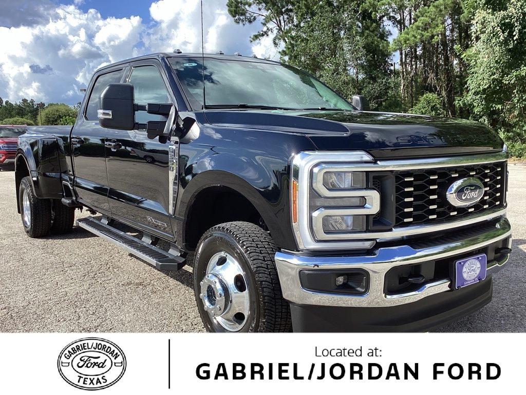 New 2026 Ford F-350SD XLT