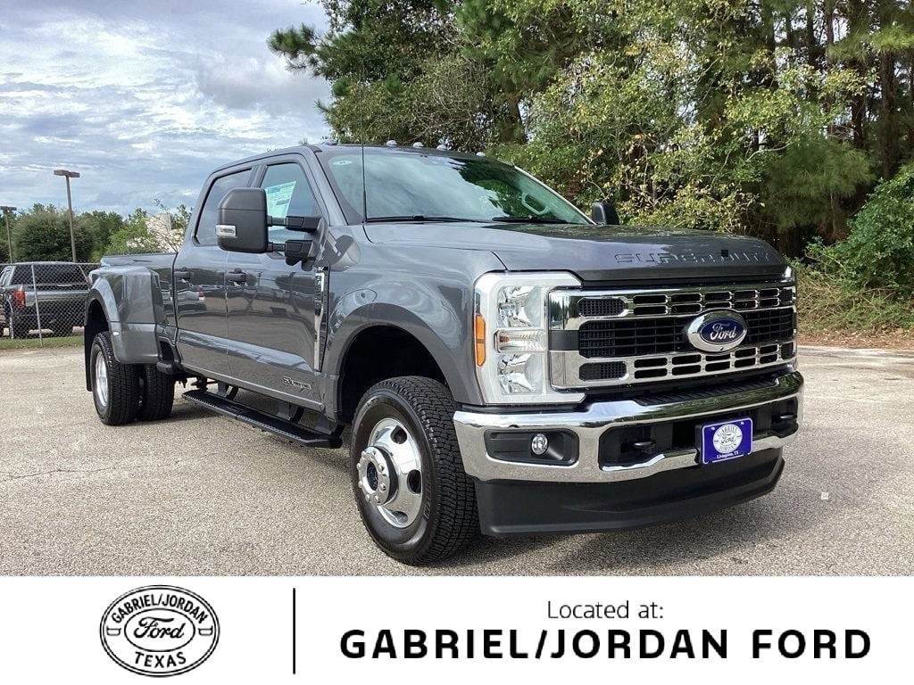 2026 Ford F-350 Base's photo
