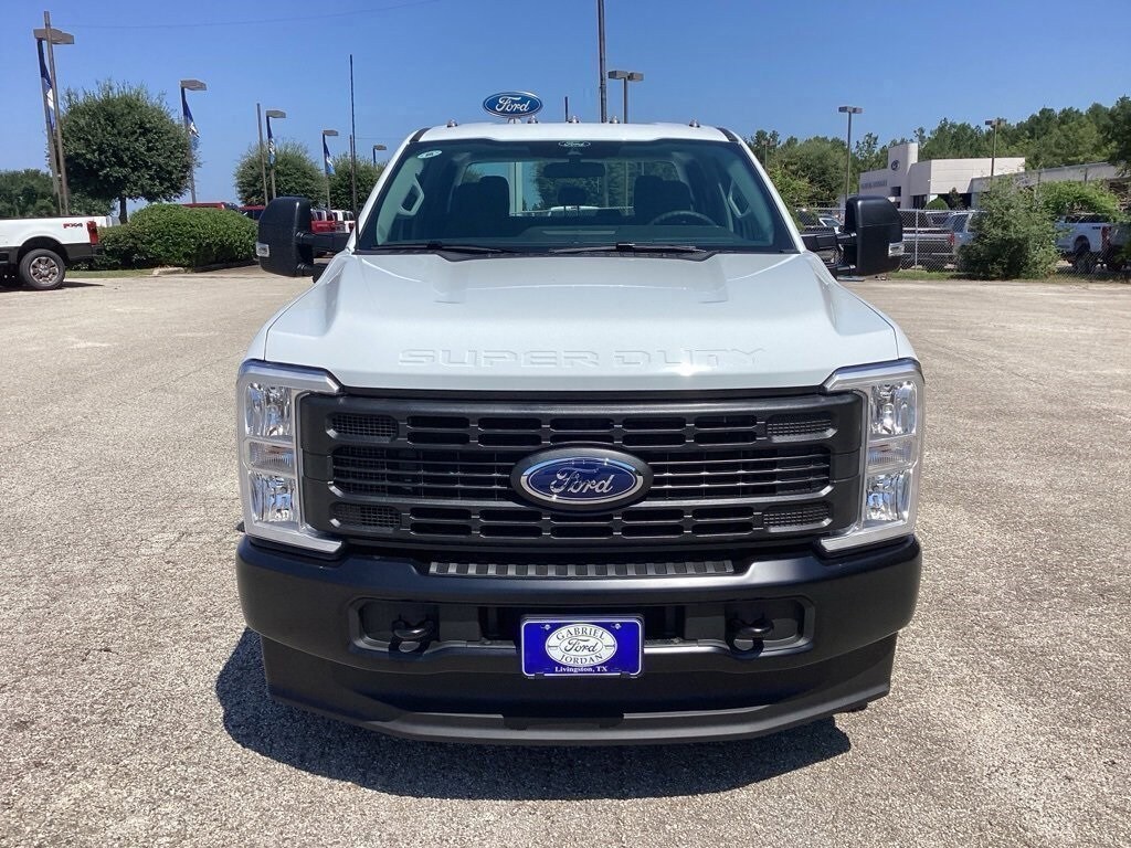 2026 Ford F-350 XL photo 2