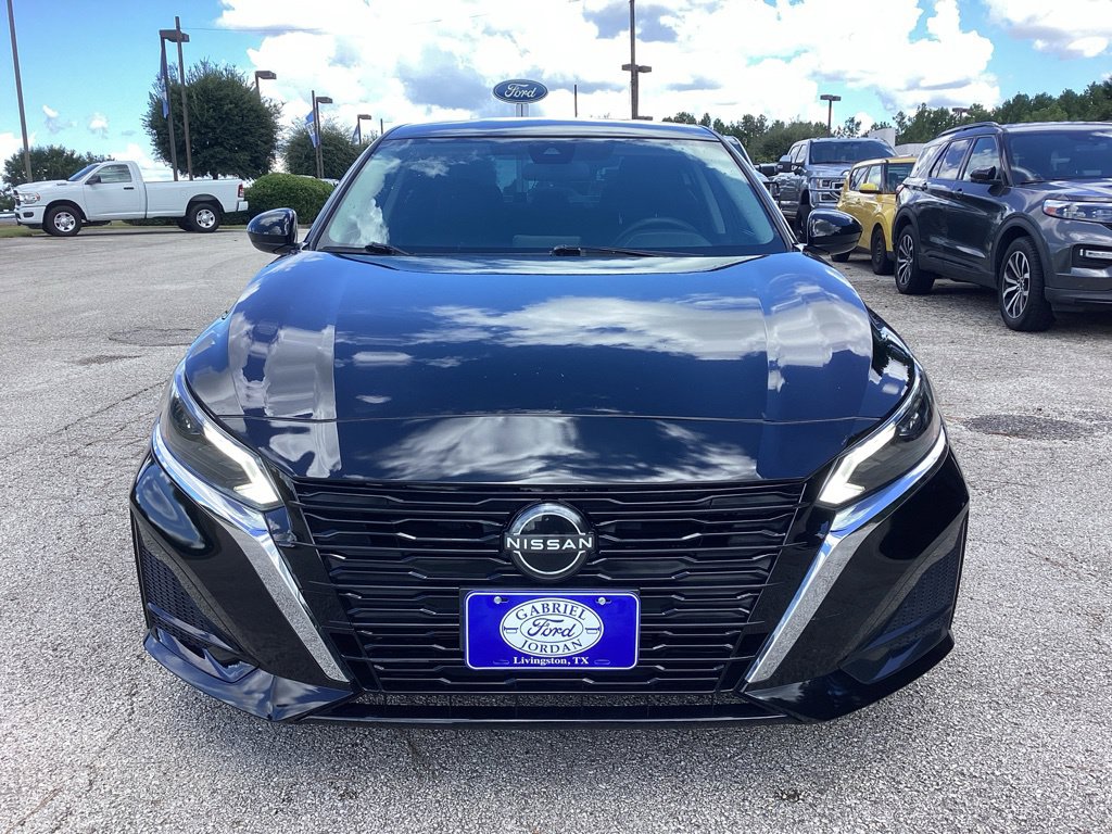 Used 2023 Nissan Altima SV with VIN 1N4BL4DV5PN401978 for sale in Livingston, TX