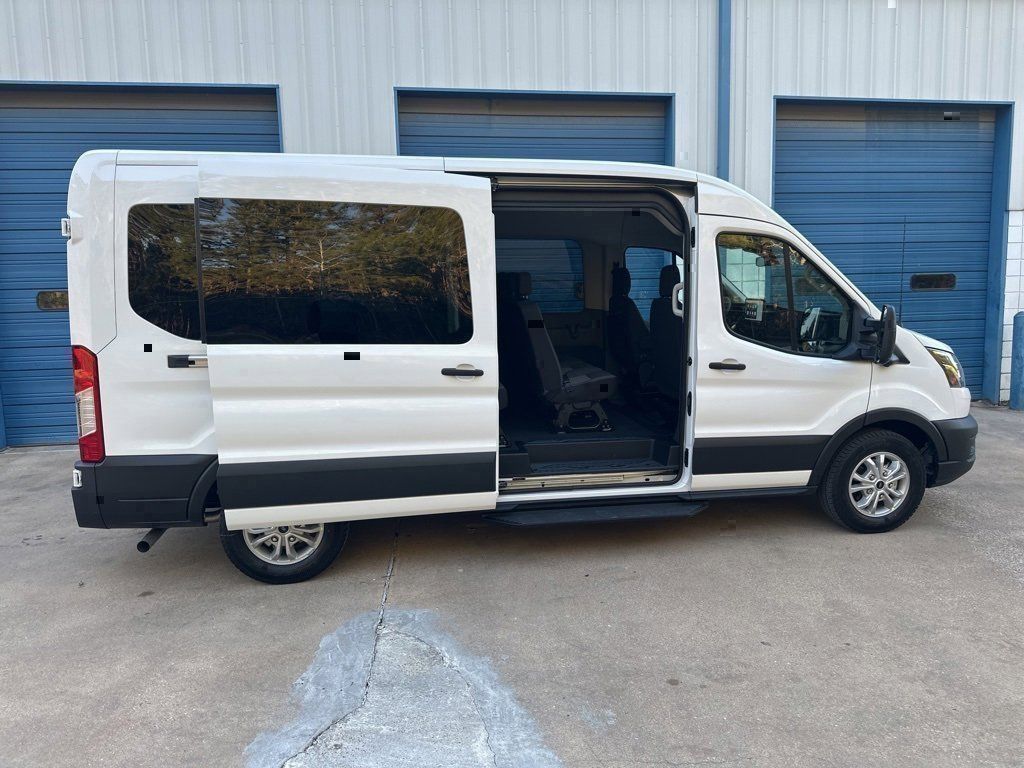 2024 Ford Transit Passenger Van XL - Photo 39