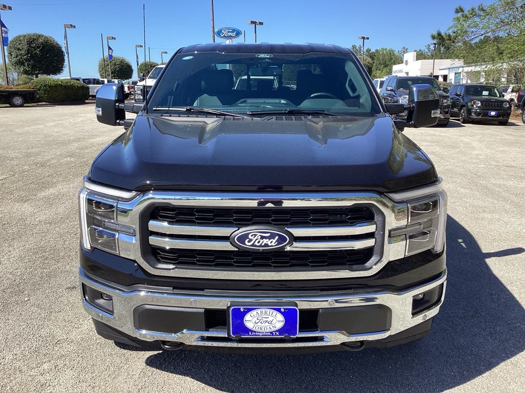 2025 Ford F-150 Lariat - Photo 2
