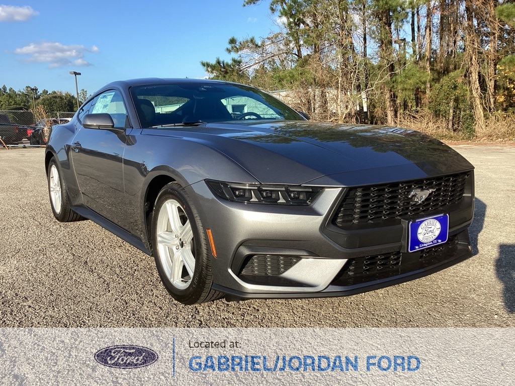 2026 Ford Mustang EcoBoost's photo