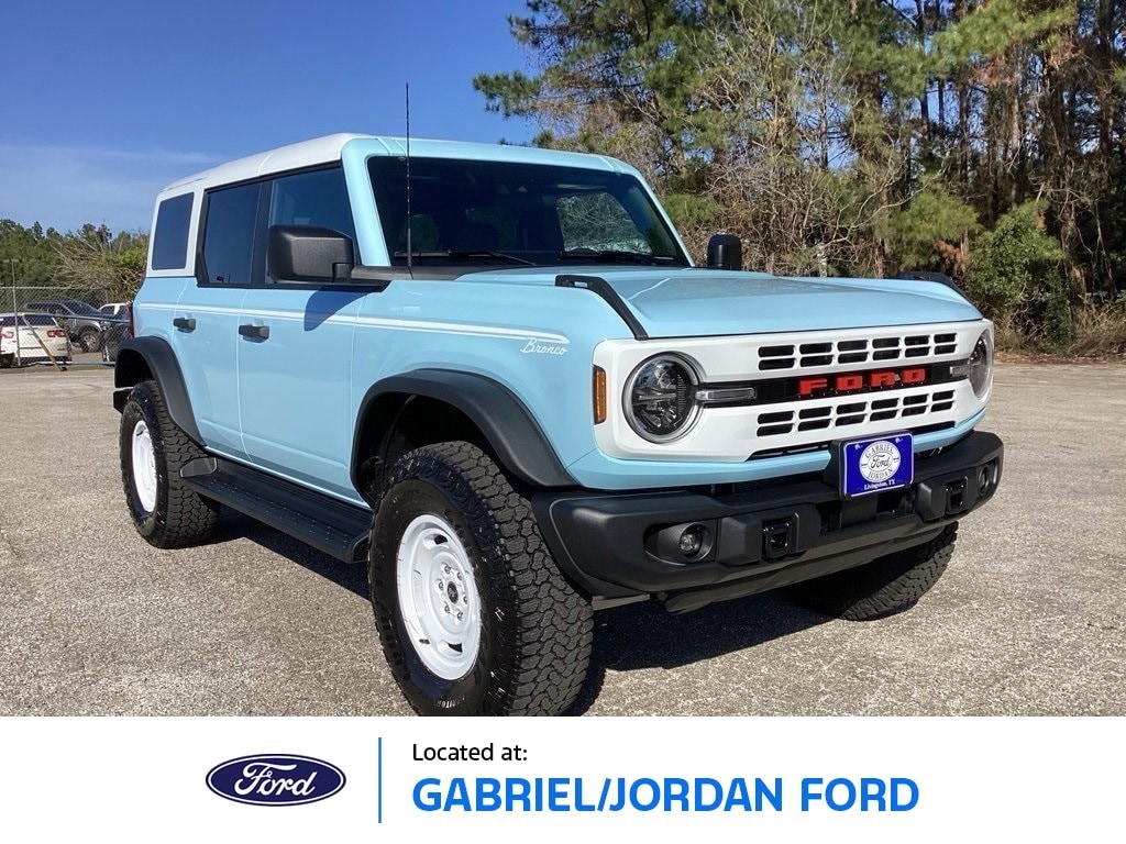 2025 Ford Bronco 4-Door Heritage Editon's photo