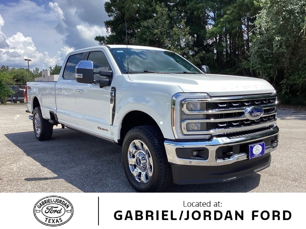 New 2025 Ford Super Duty F-350 Lariat Truck
