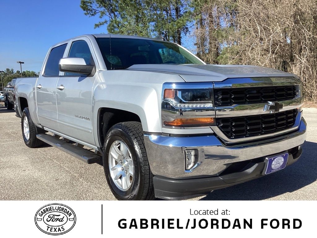 Used 2017 Chevrolet Silverado 1500 LT w/1LT Truck Crew Cab