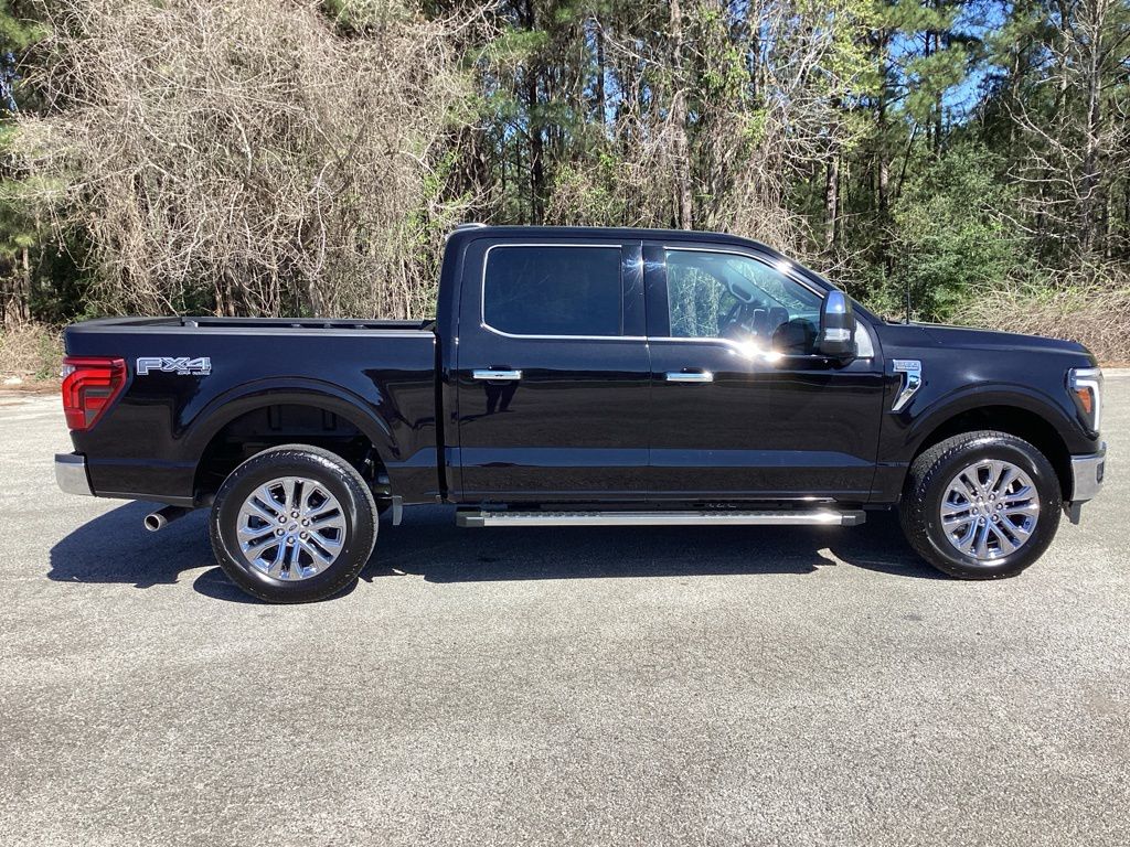2025 Ford F-150 Lariat - Photo 5