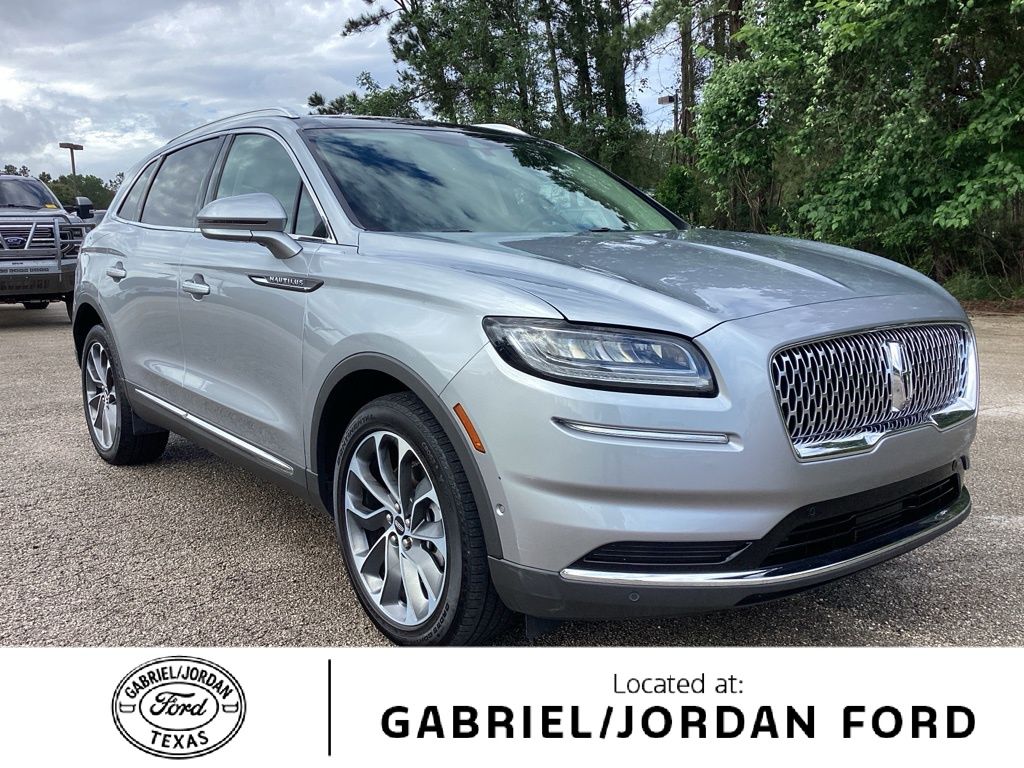 2022 Lincoln Nautilus Reserve AWD's photo