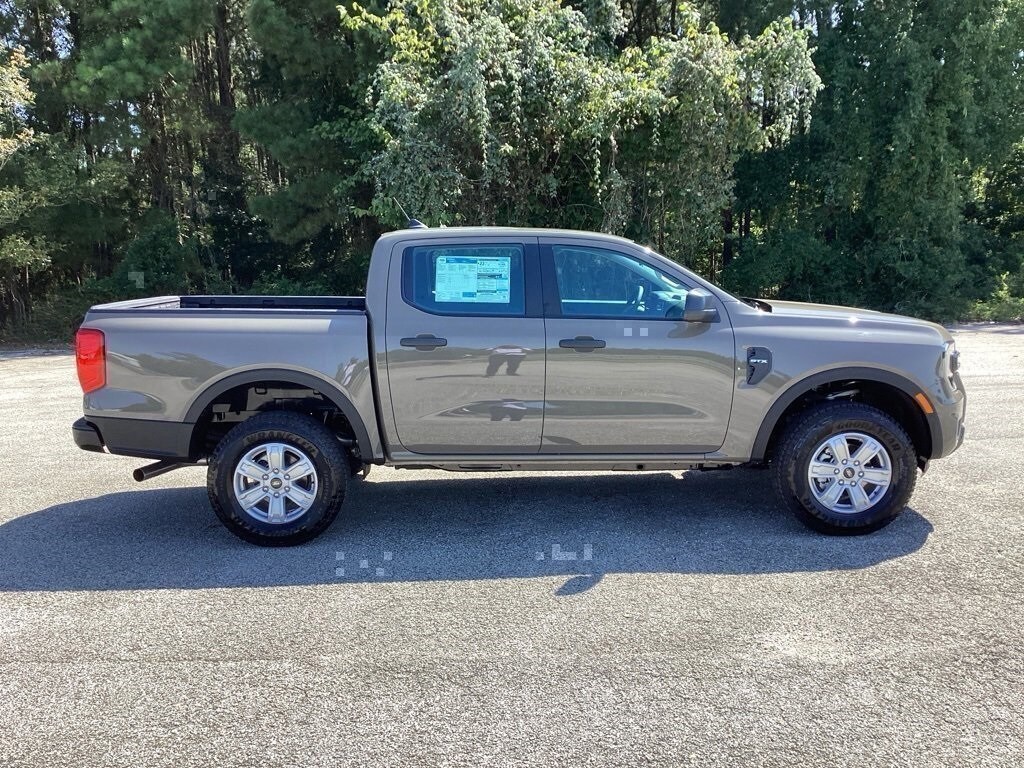2025 Ford Ranger XL photo 2