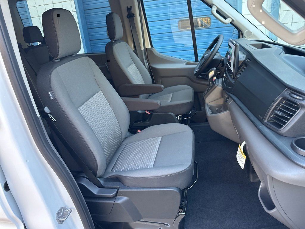 2024 Ford Transit Passenger Van XL - Photo 37