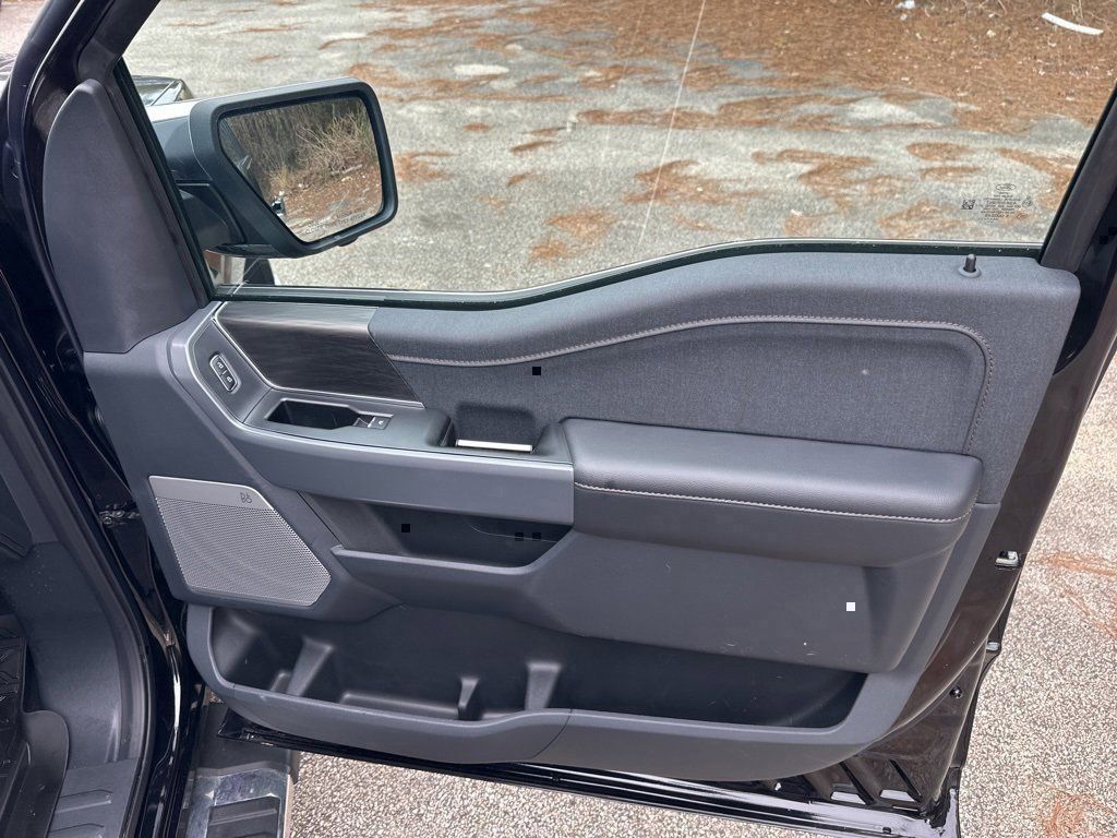 2024 Ford F-150 Lariat - Photo 25