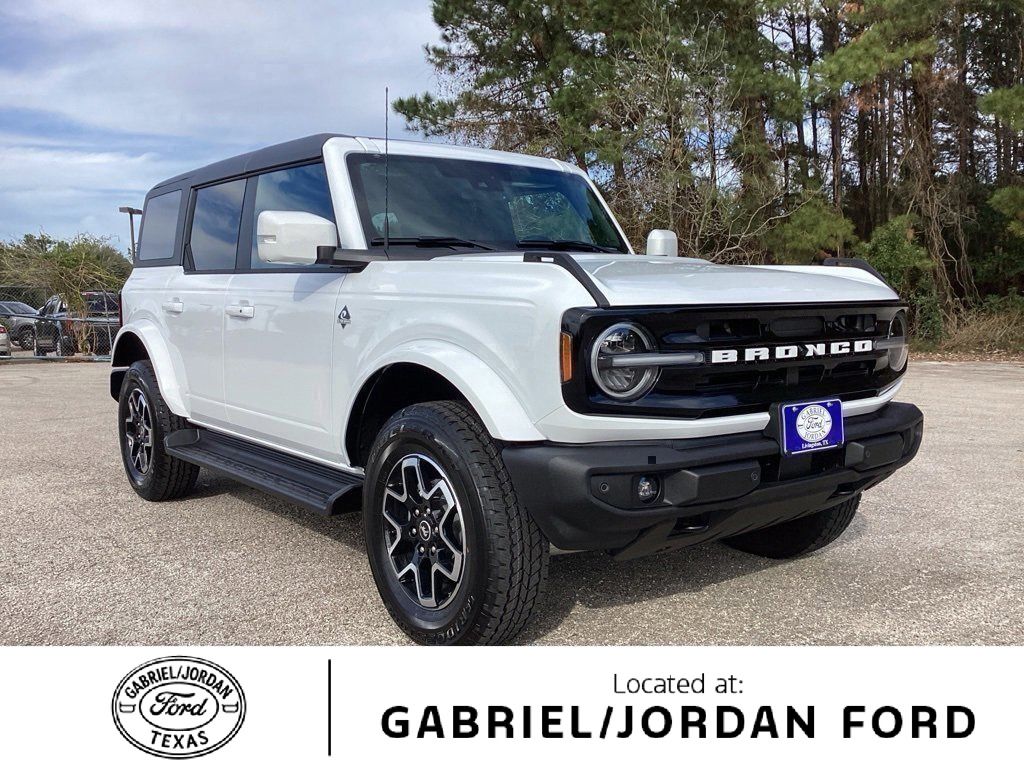 2025 Ford Bronco SUV 