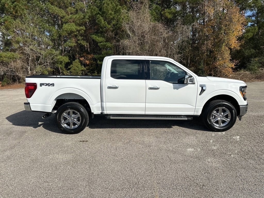 2024 Ford F-150 XLT photo 4