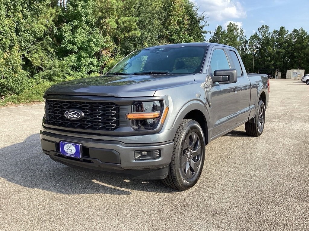 2025 Ford F-150 STX photo 3