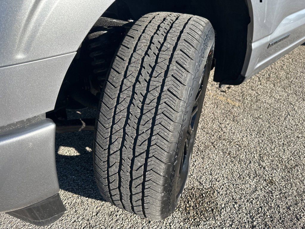 2025 Ford F-150 Platinum - Photo 20