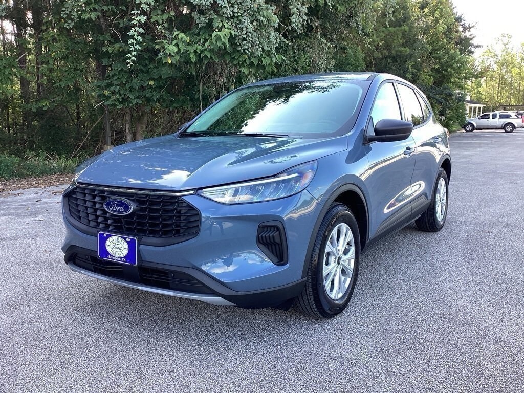 2025 Ford Escape Active photo 2