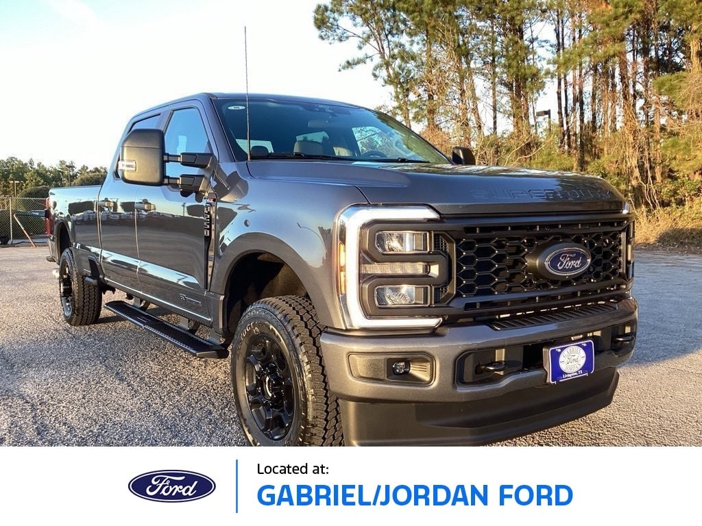 2026 Ford F-250 Super Duty XL's photo