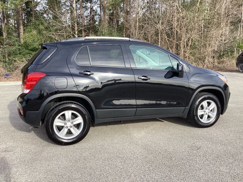 Used 2021 Chevrolet Trax LT SUV