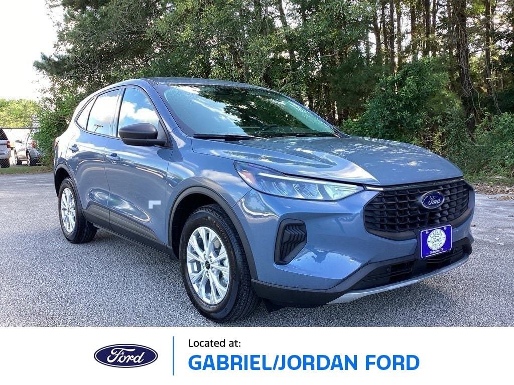 2025 Ford Escape Active's photo