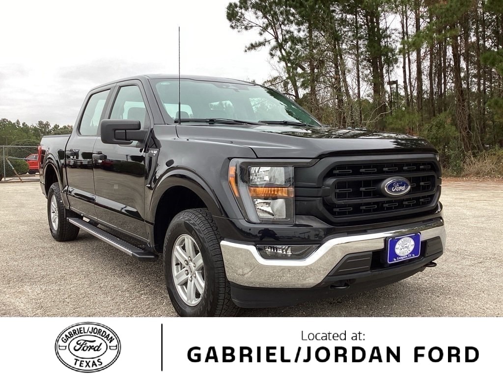 2023 Ford F-150 XL's photo