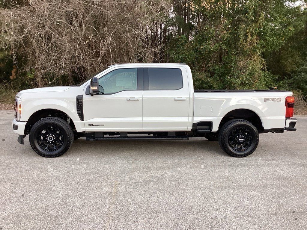 2026 Ford F-250 Super Duty Lariat - Photo 6
