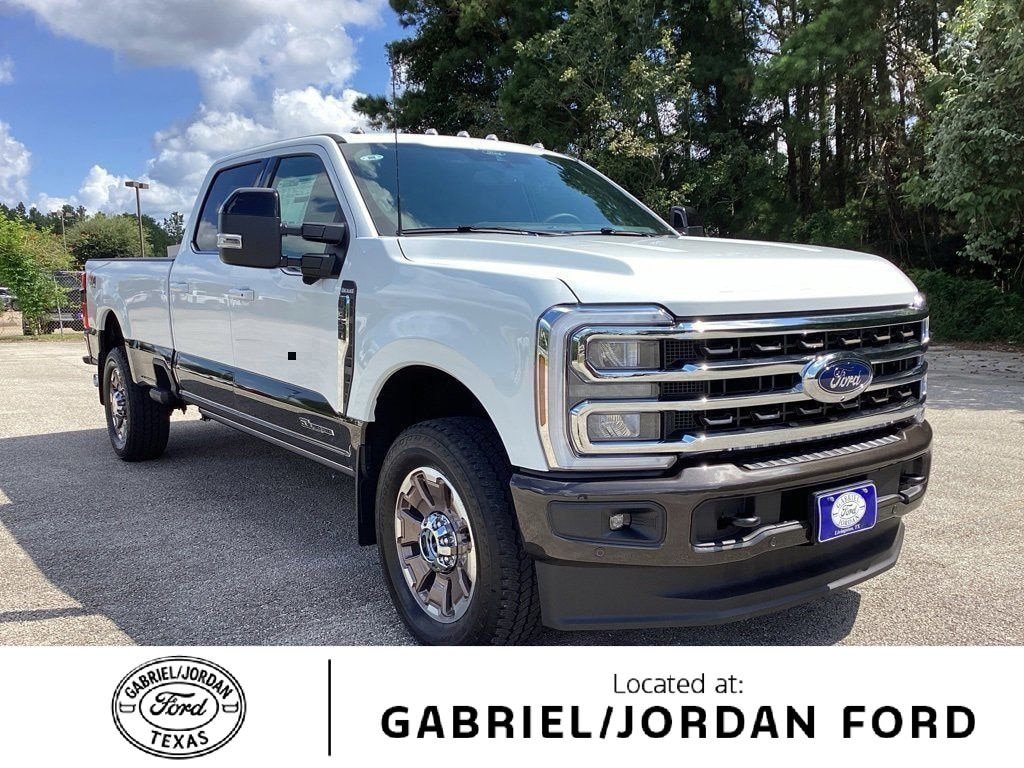 New 2025 Ford F-350SD King Ranch Truck