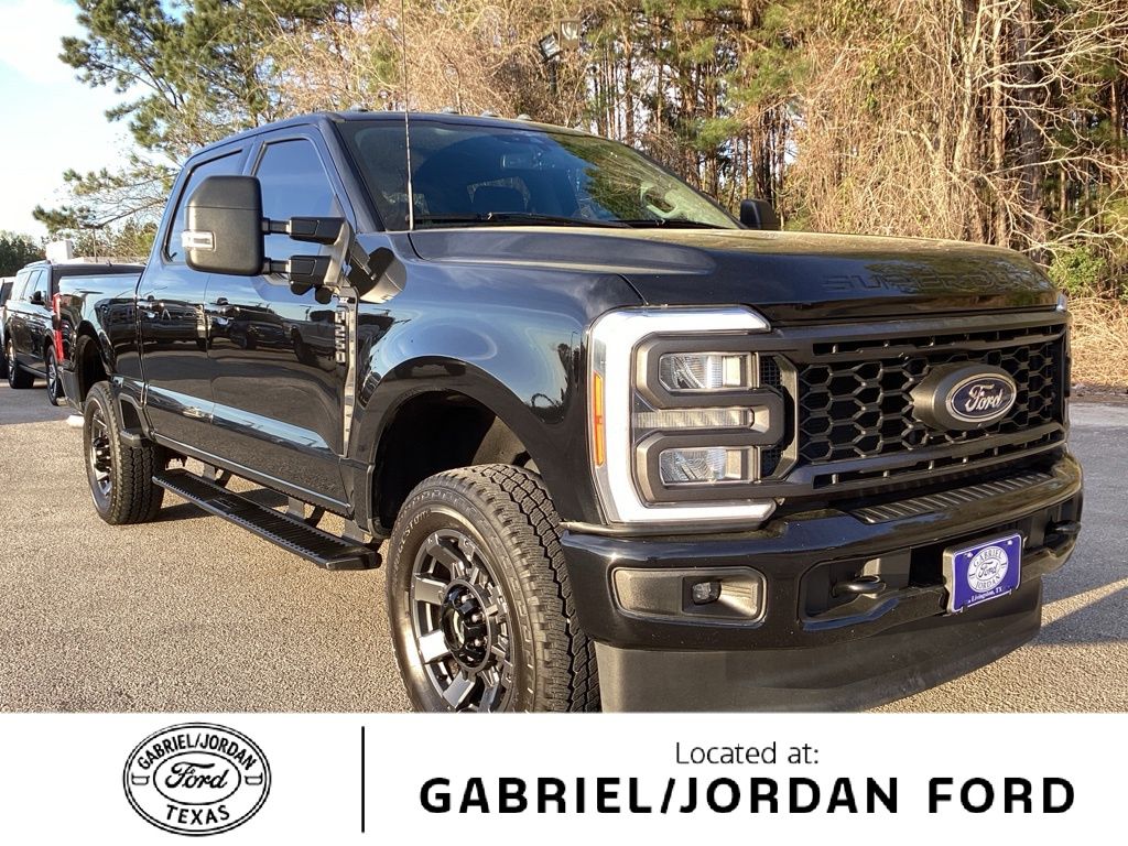 2023 Ford F-250 Truck Crew Cab 