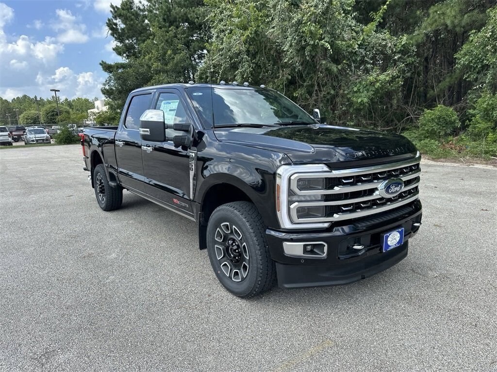 2024 Ford F-250 Platinum photo 3