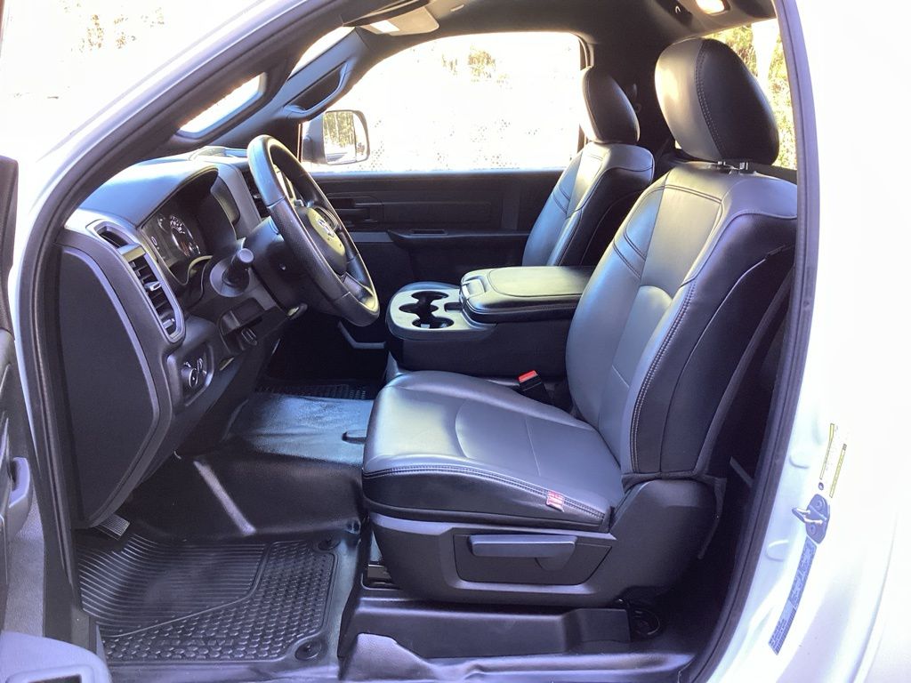 2022 RAM Ram 3500 Pickup Tradesman - Photo 26