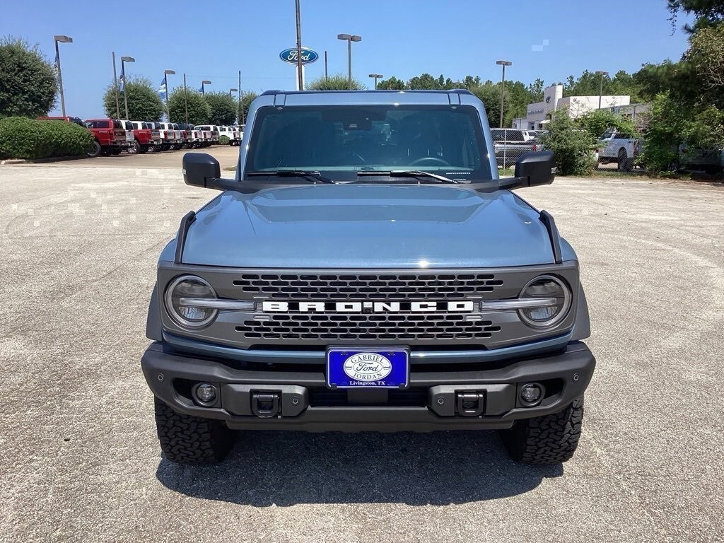 2025 Ford Bronco Badlands photo 2