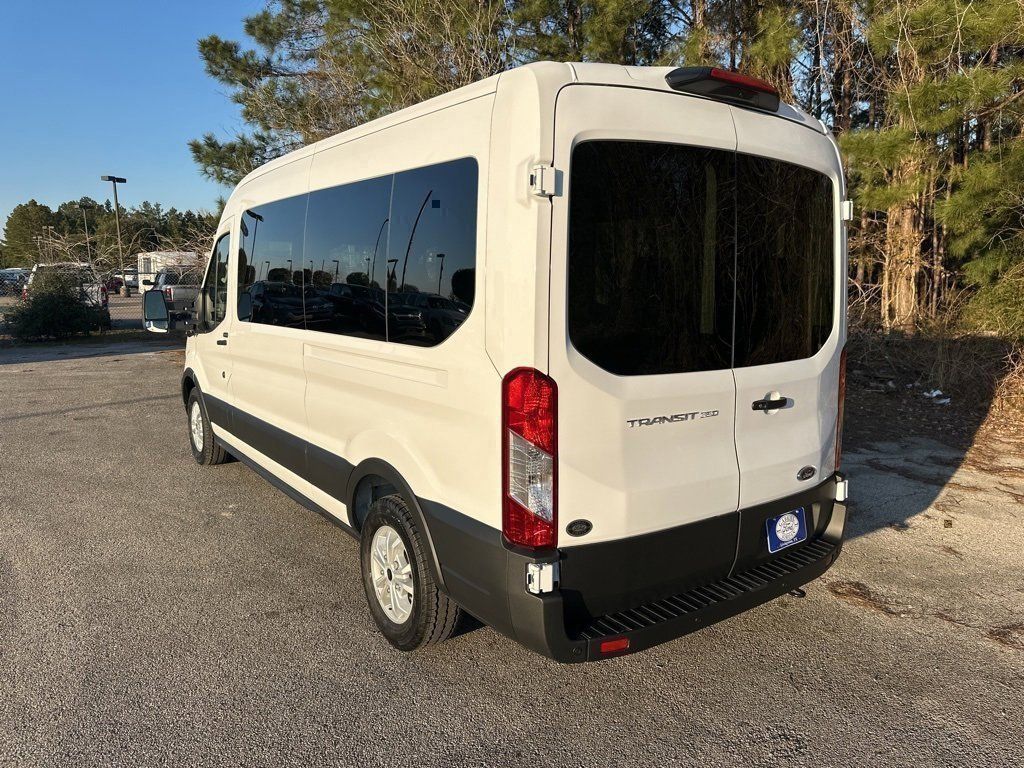 2024 Ford Transit Passenger Van XL - Photo 7