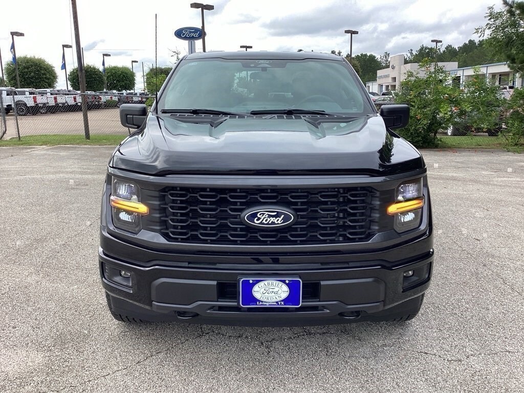 2025 Ford F-150 STX photo 2