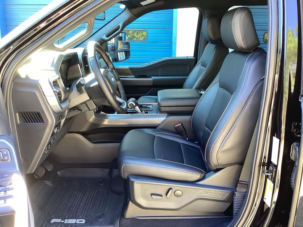 2025 Ford F-150 Lariat - Photo 29