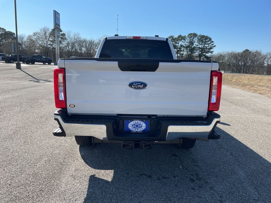 Used 2025 Ford F-350 Truck Crew Cab