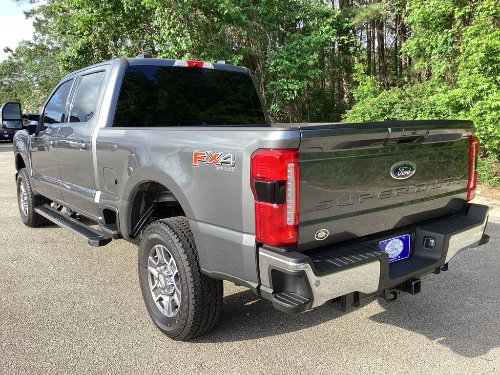 2026 Ford F-250 Super Duty Lariat - Photo 9