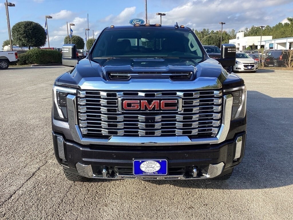 Used 2024 GMC Sierra 2500 HD Denali Truck Crew Cab