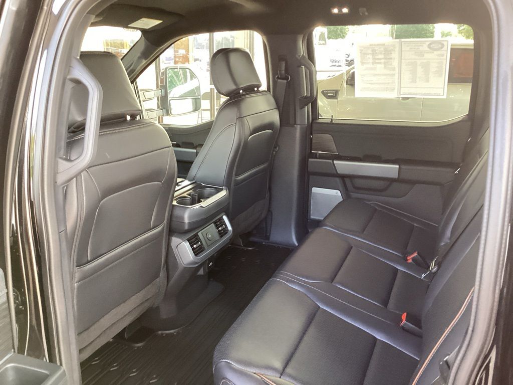 2025 Ford F-150 Lariat - Photo 40