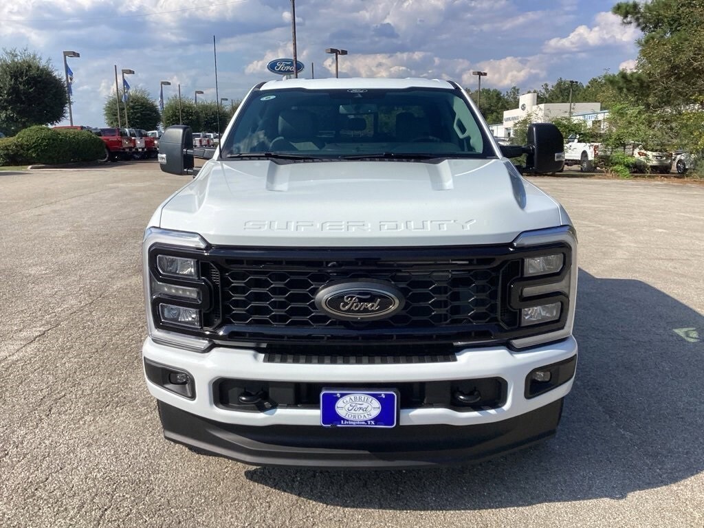 2026 Ford F-250 XLT photo 2