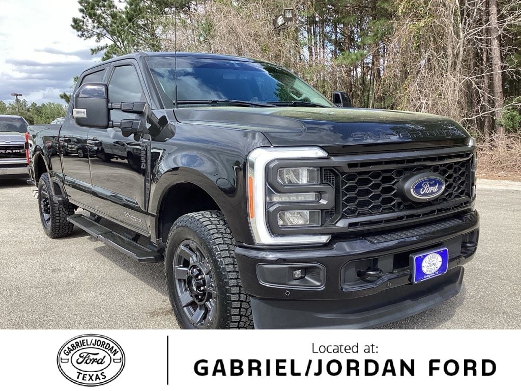 2023 Ford F-250 Truck Crew Cab 