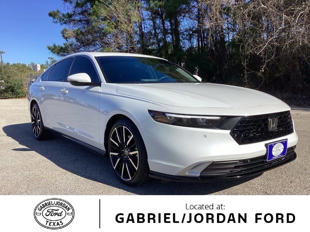 Used 2025 Honda Accord Hybrid Touring Sedan