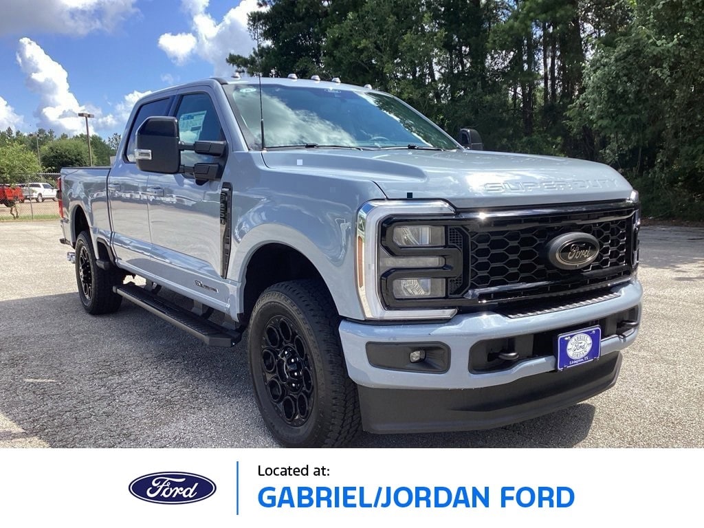 2025 Ford F-250 Super Duty Lariat's photo