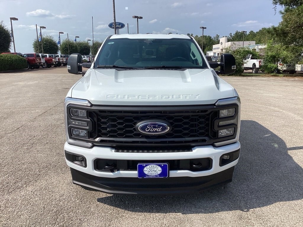 2026 Ford F-350 XL photo 2